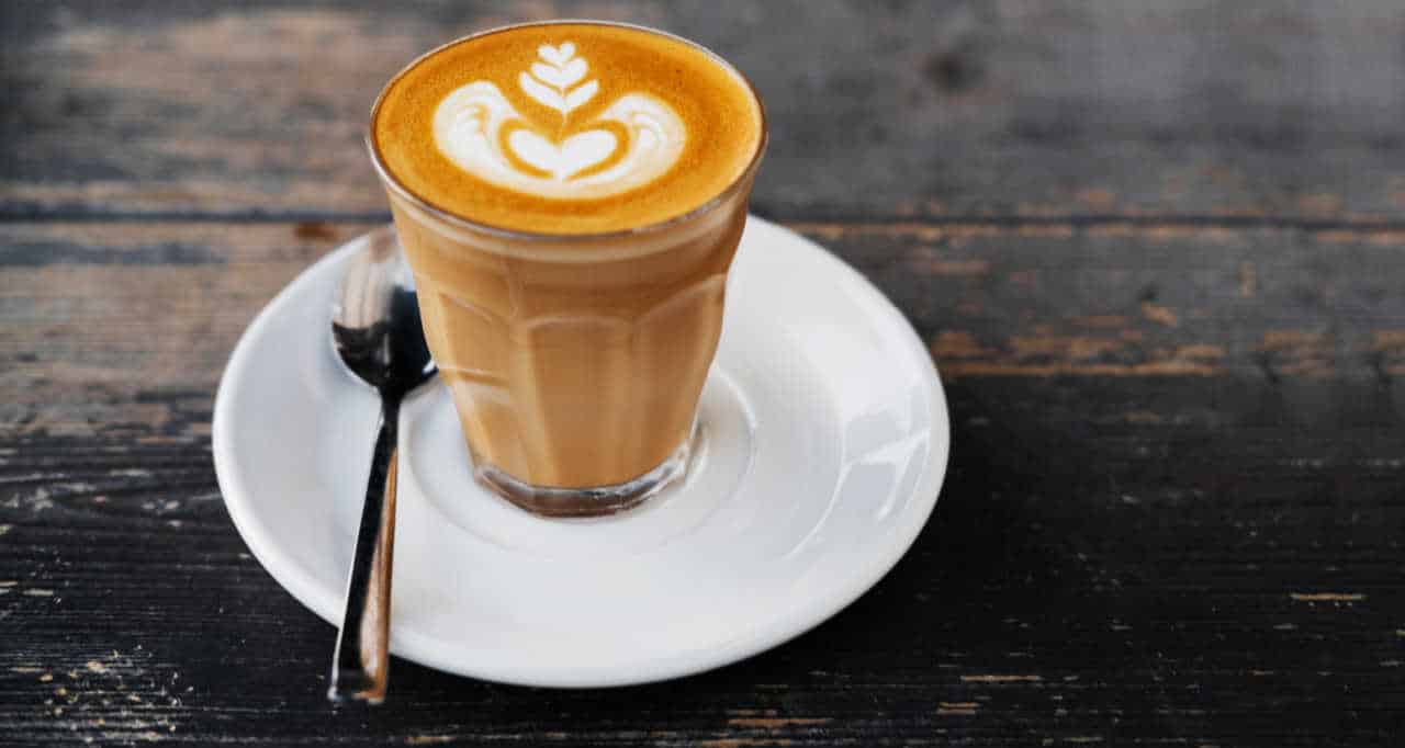 What is a flat white? How to make a flat white, flat white coffee, what's in a flat white