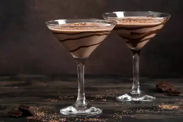 chocolate espresso martini, chocolate christmas cocktail