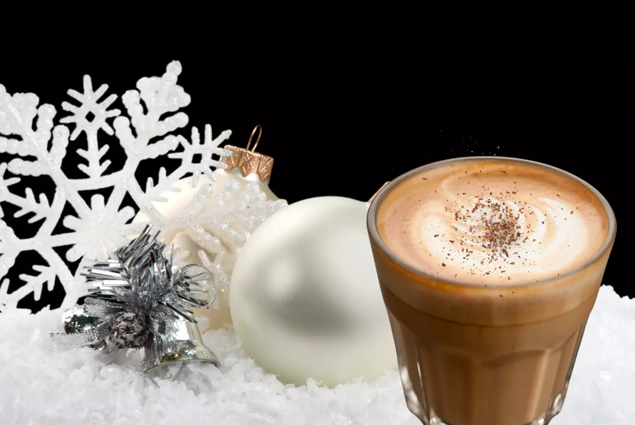 holiday flat white, Christmas coffee recipes, Christmas coffee inspiration