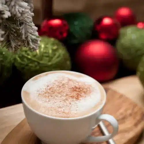Gingerbread spice Christmas cappuccino recipe, how to make a Christmas cappuccino